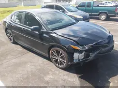 4T1B11HKXJU620443 2018 TOYOTA CAMRY