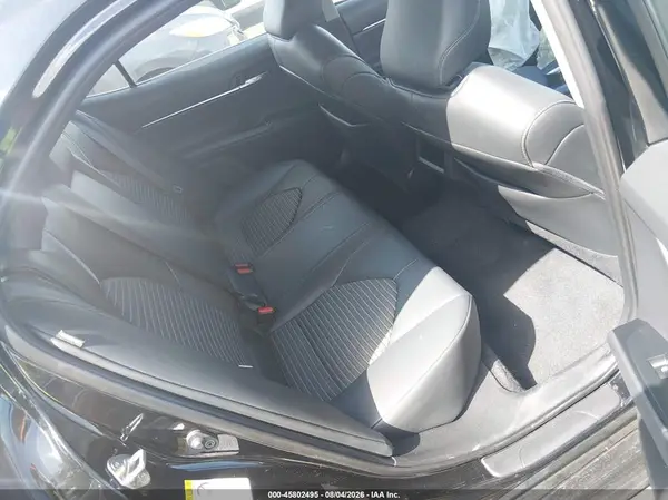 4T1B11HKXJU620443 2018 TOYOTA CAMRY - Image 8