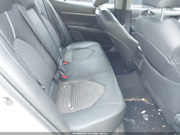 4T1B11HKXJU623665 2018 TOYOTA CAMRY - Image 8