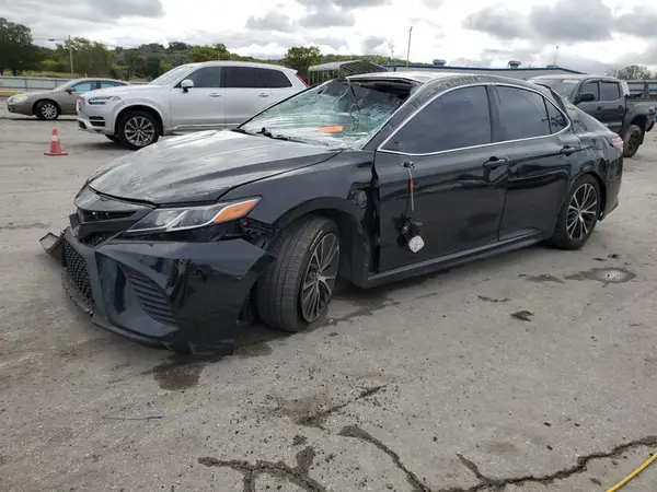 4T1B11HKXJU626971 2018 TOYOTA CAMRY - Image 1