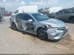 4T1B11HKXJU631524 2018 TOYOTA CAMRY