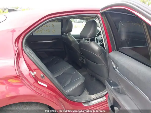 4T1B11HKXJU632916 2018 TOYOTA CAMRY - Image 8