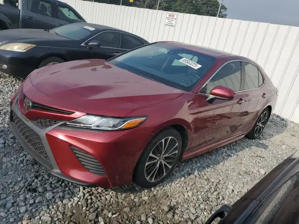 4T1B11HKXJU634066 2018 TOYOTA CAMRY - Image 1