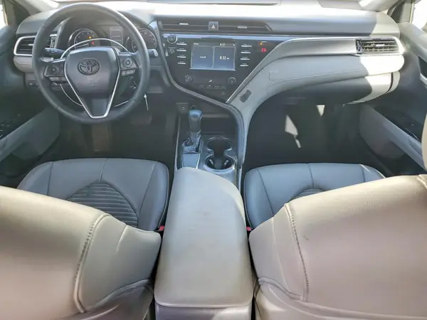 4T1B11HKXJU638957 2018 TOYOTA CAMRY - Image 8
