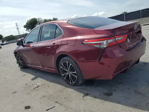 4T1B11HKXJU639879 2018 TOYOTA CAMRY - Image 2