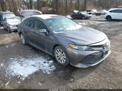 4T1B11HKXJU644421 2018 TOYOTA CAMRY