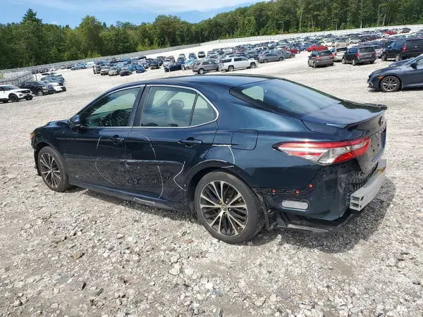 4T1B11HKXJU646380 2018 TOYOTA CAMRY - Image 2