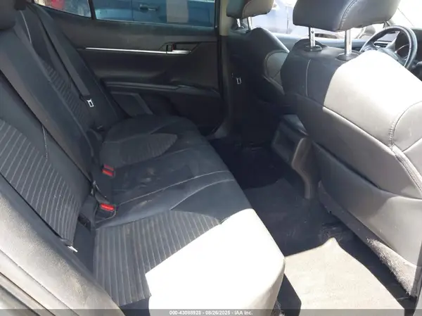 4T1B11HKXJU649604 2018 TOYOTA CAMRY - Image 8