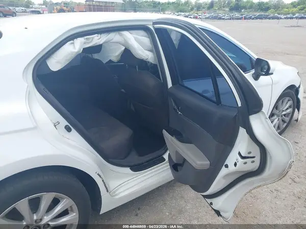 4T1B11HKXJU652177 2018 TOYOTA CAMRY - Image 8