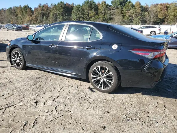 4T1B11HKXJU653605 2018 TOYOTA CAMRY - Image 2