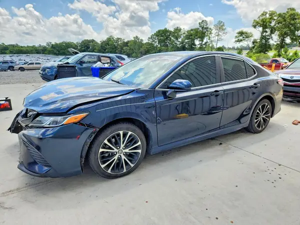 4T1B11HKXJU654270 2018 TOYOTA CAMRY - Image 1
