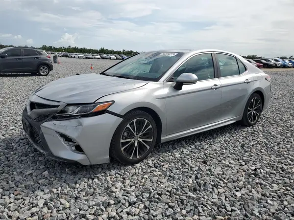 4T1B11HKXJU655581 2018 TOYOTA CAMRY