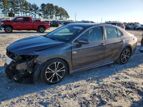 4T1B11HKXJU655841 2018 TOYOTA CAMRY - Image 1