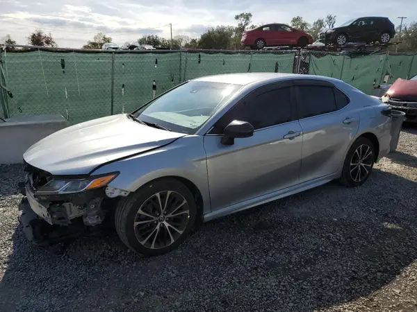 4T1B11HKXJU656441 2018 TOYOTA CAMRY - Image 1