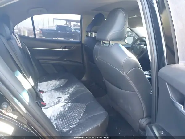 4T1B11HKXJU657590 2018 TOYOTA CAMRY - Image 8