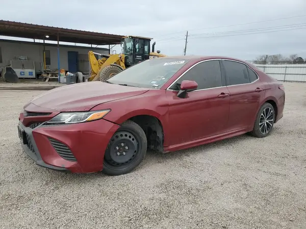 4T1B11HKXJU658397 2018 TOYOTA CAMRY - Image 1