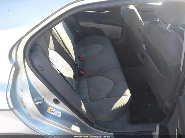 4T1B11HKXJU660179 2018 TOYOTA CAMRY - Image 8