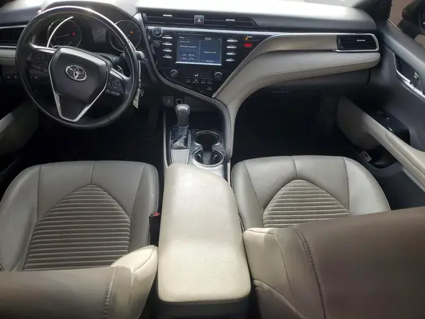 4T1B11HKXJU661039 2018 TOYOTA CAMRY - Image 8
