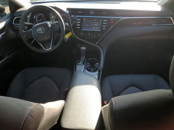 4T1B11HKXJU662563 2018 TOYOTA CAMRY - Image 8