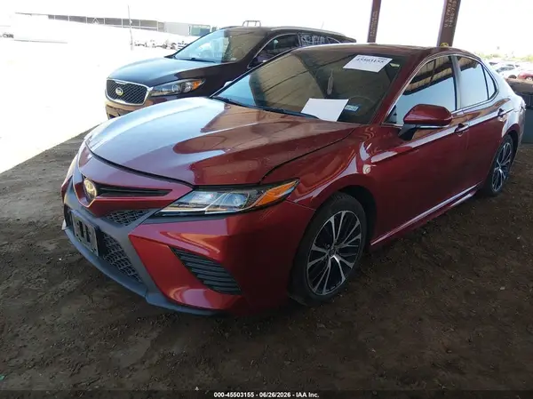 4T1B11HKXJU665303 2018 TOYOTA CAMRY - Image 2