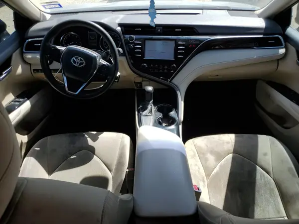 4T1B11HKXJU665866 2018 TOYOTA CAMRY - Image 8