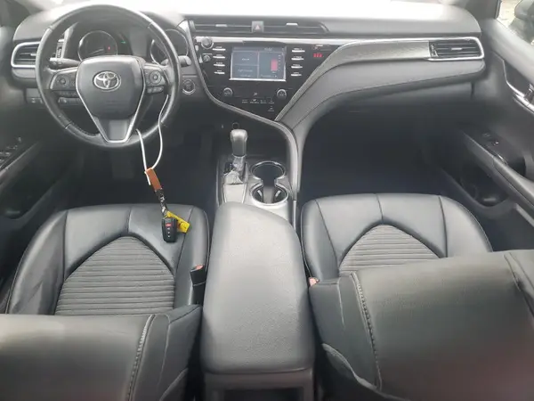 4T1B11HKXJU674499 2018 TOYOTA CAMRY - Image 8