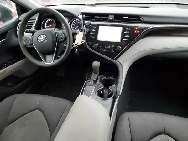 4T1B11HKXJU675958 2018 TOYOTA CAMRY - Image 8