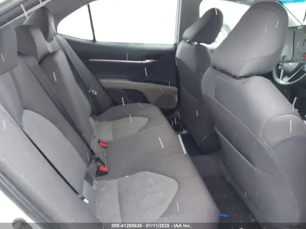 4T1B11HKXJU678228 2018 TOYOTA CAMRY - Image 8