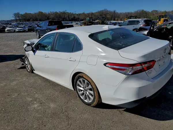 4T1B11HKXKU164414 2019 TOYOTA CAMRY - Image 2