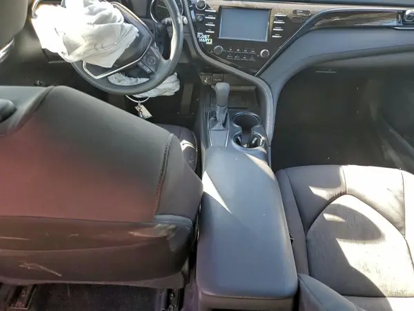 4T1B11HKXKU164414 2019 TOYOTA CAMRY - Image 8