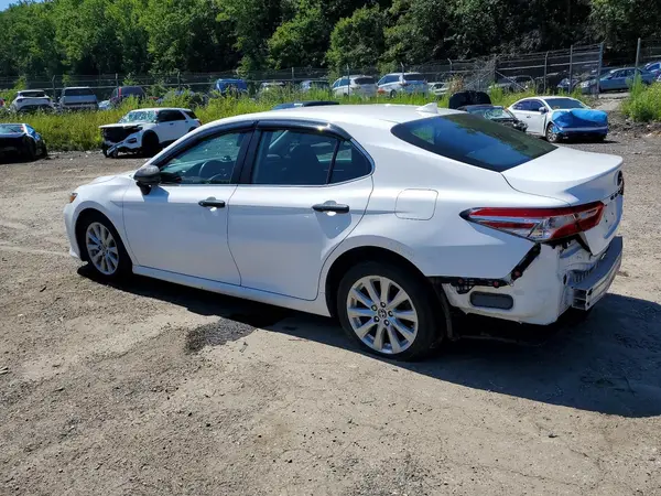 4T1B11HKXKU164820 2019 TOYOTA CAMRY - Image 2