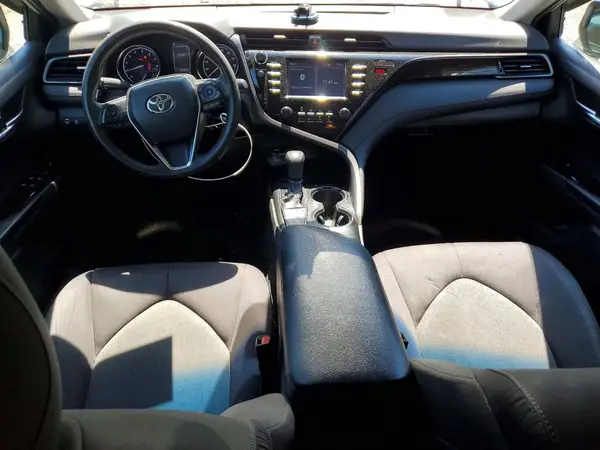 4T1B11HKXKU164820 2019 TOYOTA CAMRY - Image 8