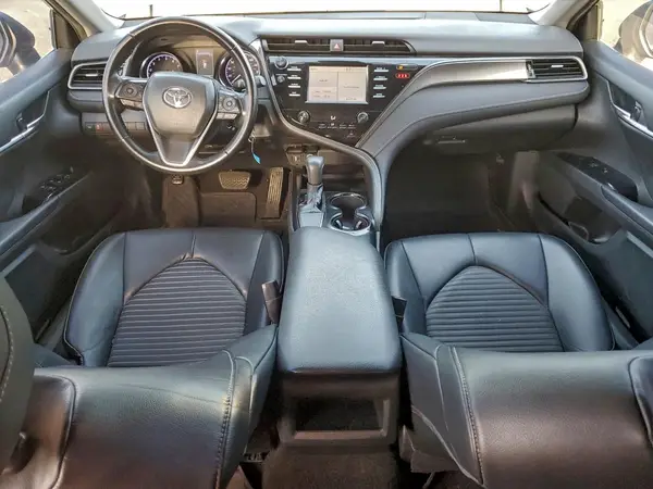 4T1B11HKXKU168334 2019 TOYOTA CAMRY - Image 8