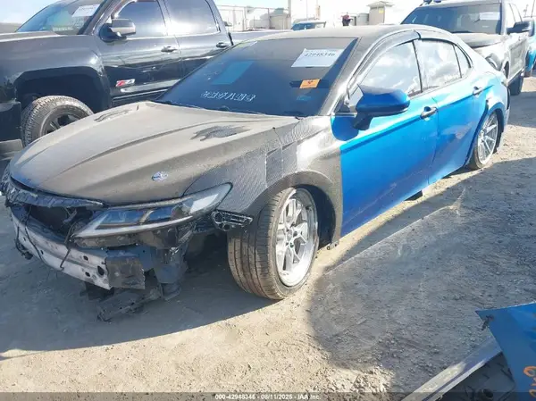 4T1B11HKXKU171606 2019 TOYOTA CAMRY - Image 2