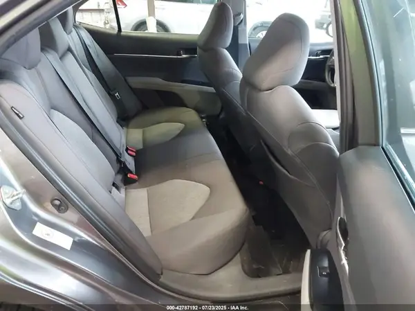 4T1B11HKXKU173775 2019 TOYOTA CAMRY - Image 8