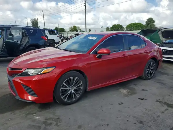 4T1B11HKXKU177096 2019 TOYOTA CAMRY - Image 1