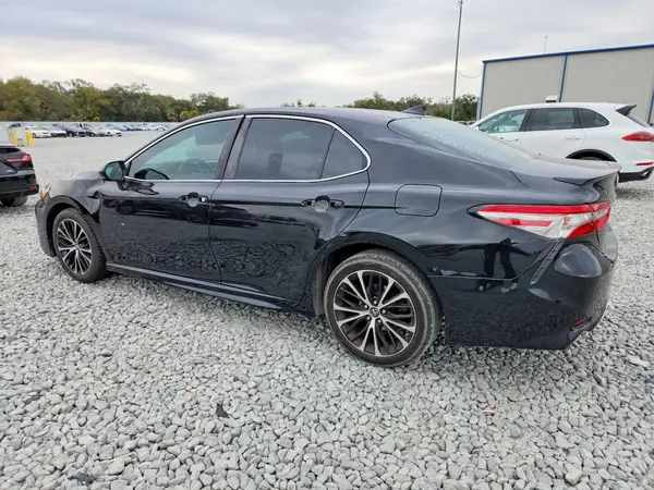 4T1B11HKXKU179060 2019 TOYOTA CAMRY - Image 2