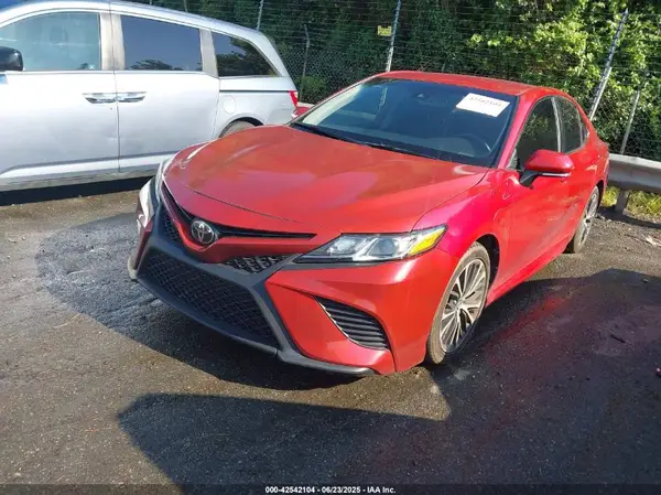 4T1B11HKXKU179558 2019 TOYOTA CAMRY - Image 2