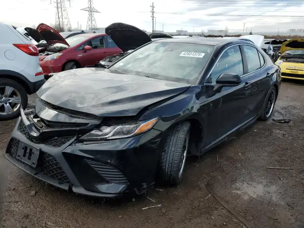 4T1B11HKXKU184341 2019 TOYOTA CAMRY - Image 1