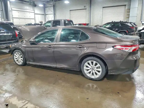 4T1B11HKXKU187272 2019 TOYOTA CAMRY - Image 2