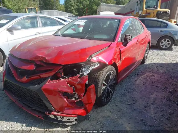 4T1B11HKXKU187546 2019 TOYOTA CAMRY - Image 2