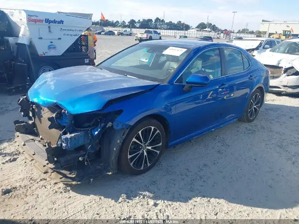 4T1B11HKXKU189328 2019 TOYOTA CAMRY - Image 2