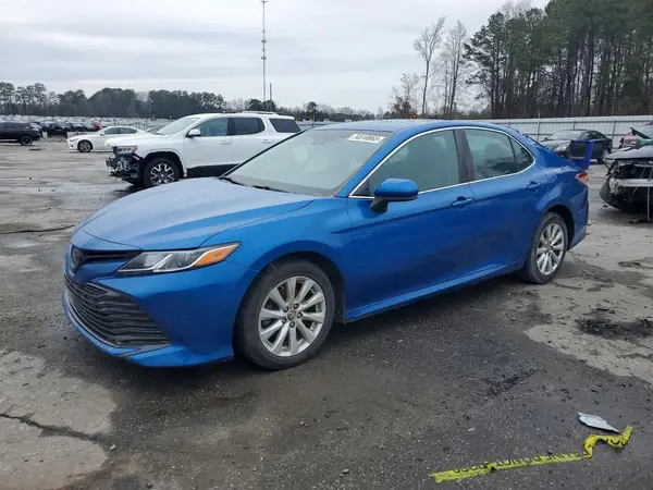 4T1B11HKXKU190916 2019 TOYOTA CAMRY - Image 1