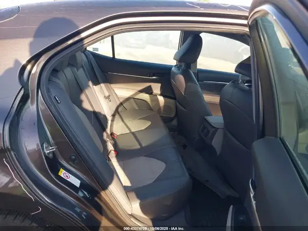 4T1B11HKXKU197218 2019 TOYOTA CAMRY - Image 8