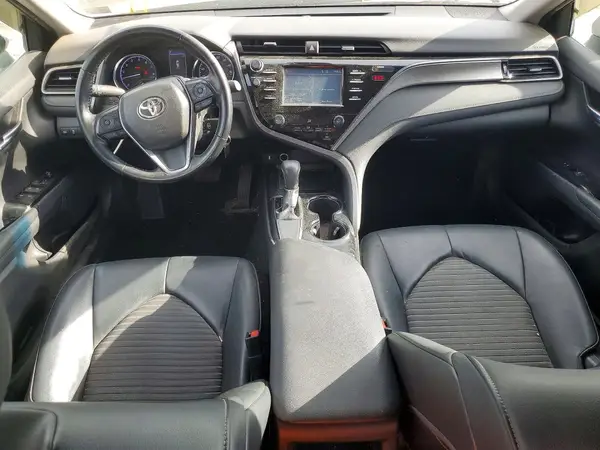 4T1B11HKXKU200263 2019 TOYOTA CAMRY - Image 8