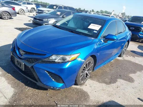 4T1B11HKXKU200618 2019 TOYOTA CAMRY - Image 2