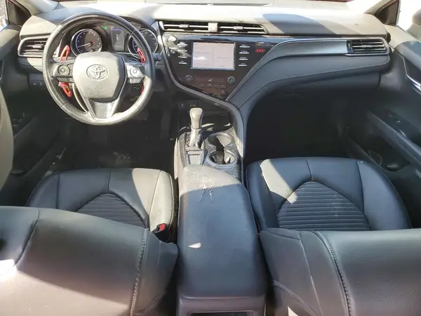 4T1B11HKXKU202286 2019 TOYOTA CAMRY - Image 8