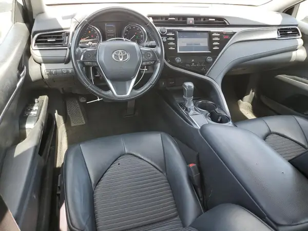 4T1B11HKXKU202806 2019 TOYOTA CAMRY - Image 8