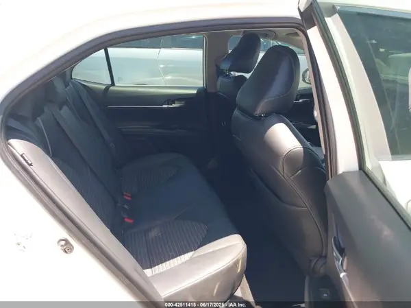 4T1B11HKXKU204474 2019 TOYOTA CAMRY - Image 8