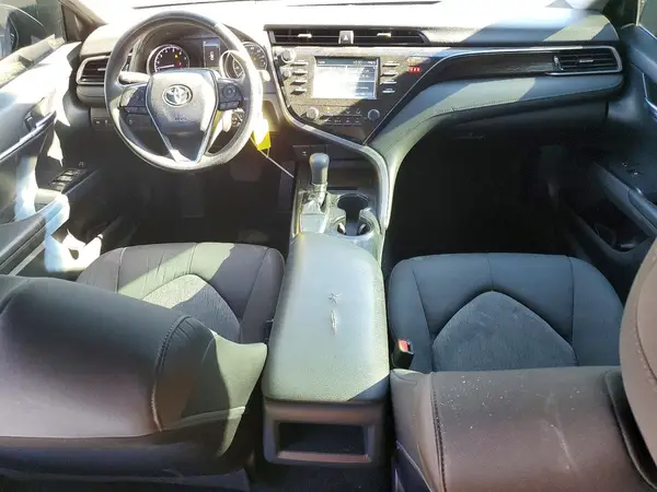 4T1B11HKXKU206810 2019 TOYOTA CAMRY - Image 8
